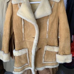 Women’s Suede And Fake Fur Trench Coat Size 7/8