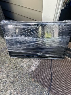 Dynex 32” TV – DX-32L151A11