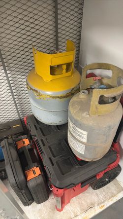 Recovery tanks