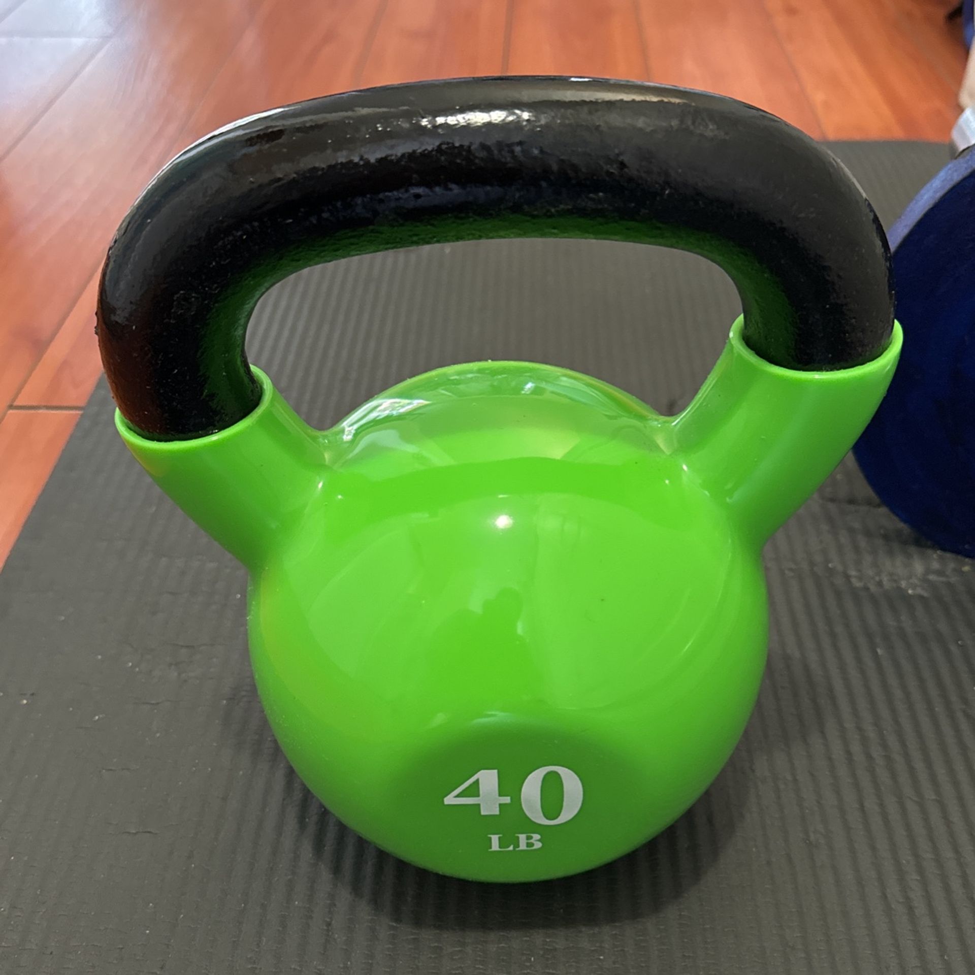 40 Lbs Kettle Bell