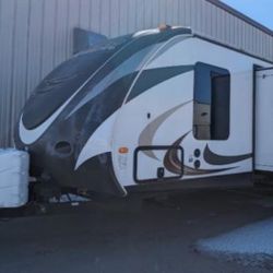 2014 Keystone Premier Ultra Lite