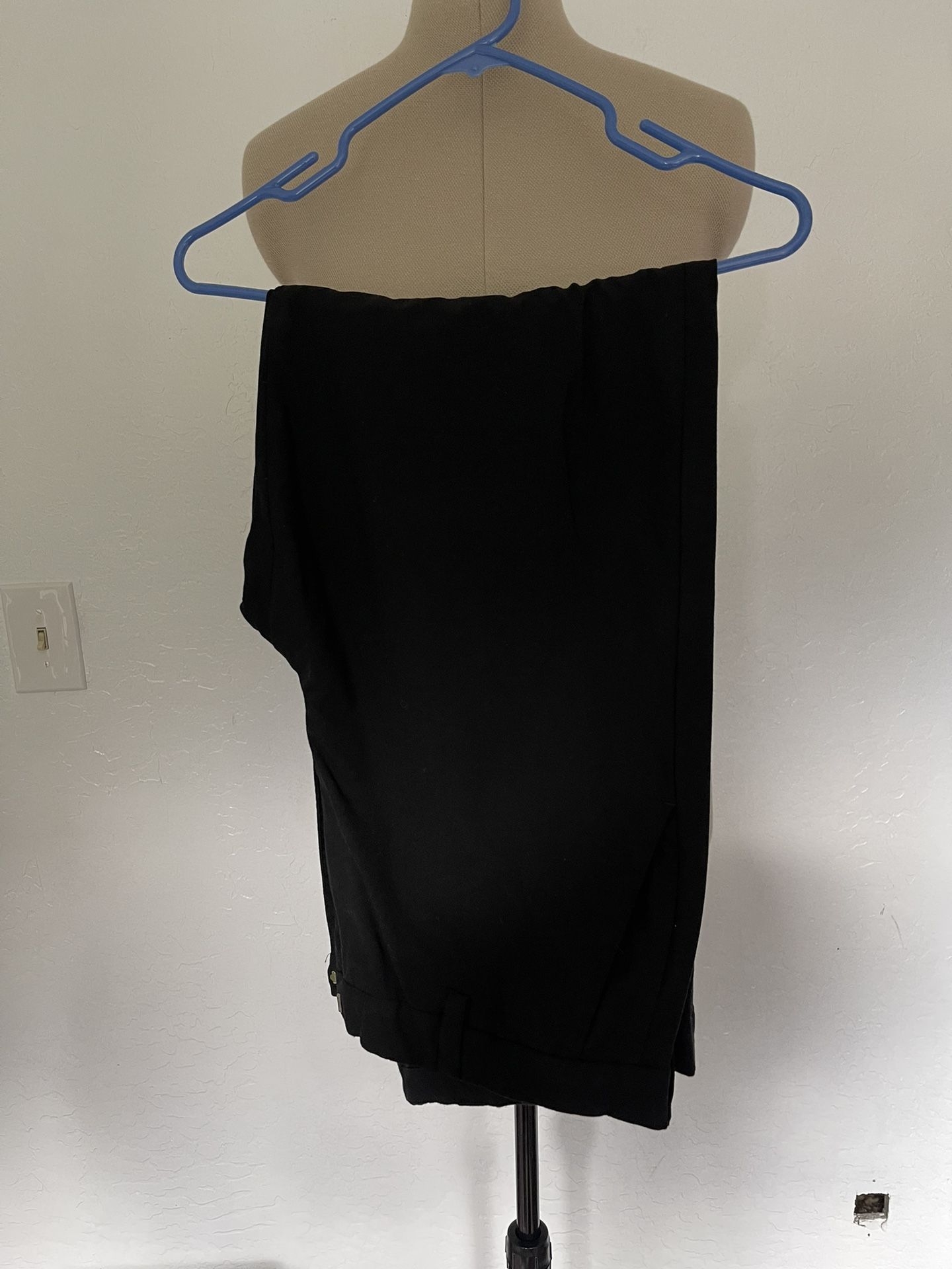 Banana Republic Men’s Pants Size 34-32