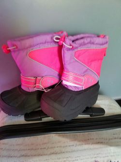 snow boots