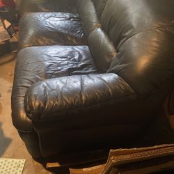 Black Leather Couch 