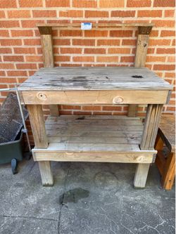 Potting table