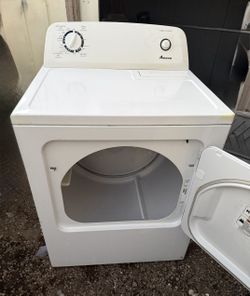 Dryer Electric Amana High Efficiency Works Great