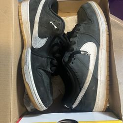 Nike Low Dunk 