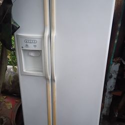 Refrigerator (Delivery Available)