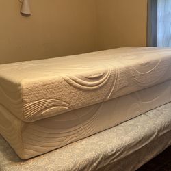 Twin And Queen Memory Foam Mattress