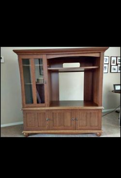 Entertainment center in excellent condition.