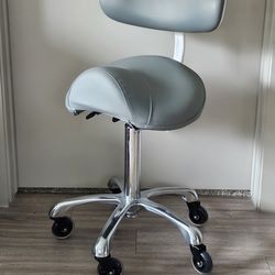 Saddle Chair