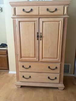 Armoire