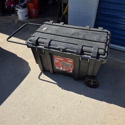Husky 50 gallon mobile job box