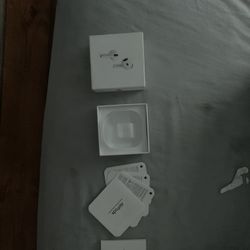 AirPod 4 Empty Box 