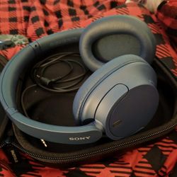 Sony Noise Canceling Headphones 