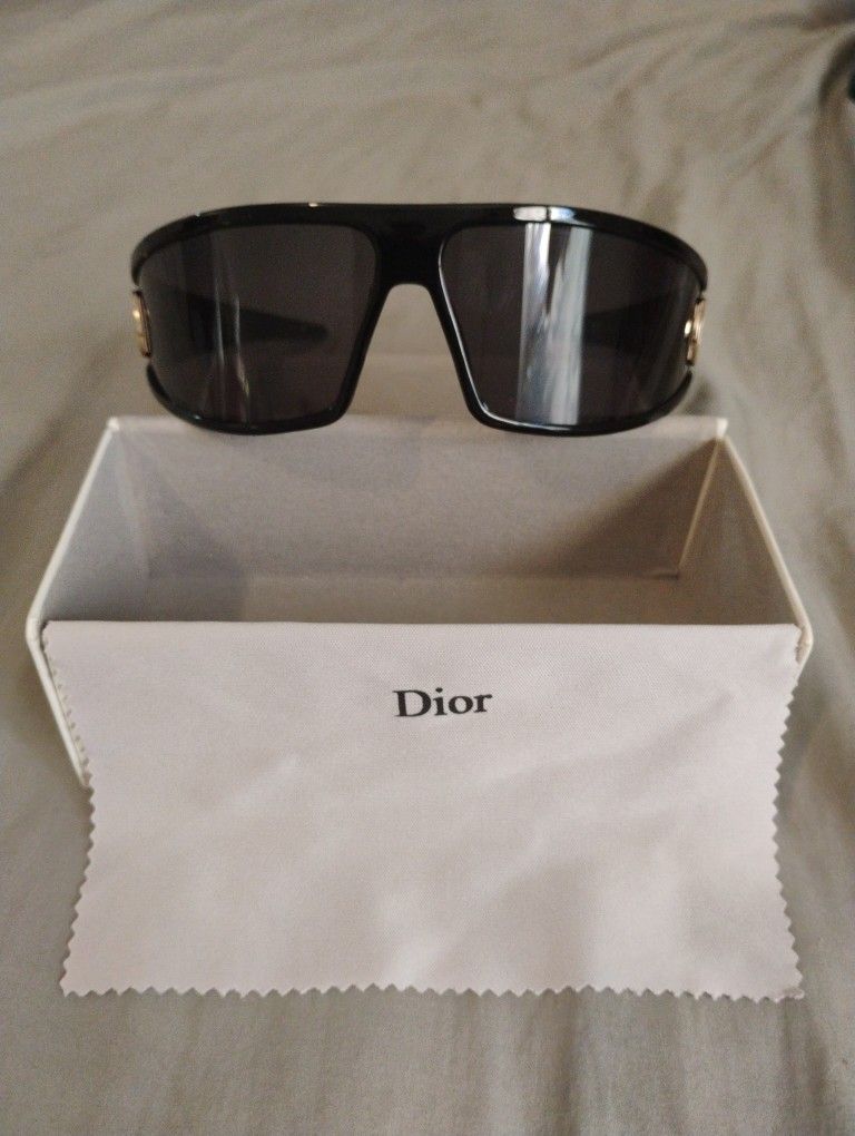 Dior VeryDior M1U Black Mask Sunglasses