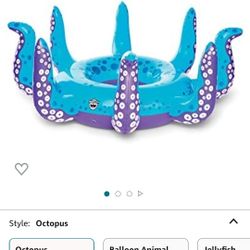 Octopus floating