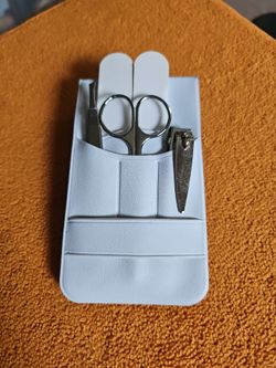 3-Piece Manicure Set with Case