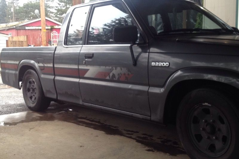 Mazda b2200 drift truck
