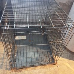 LARGE DOG KENNEL