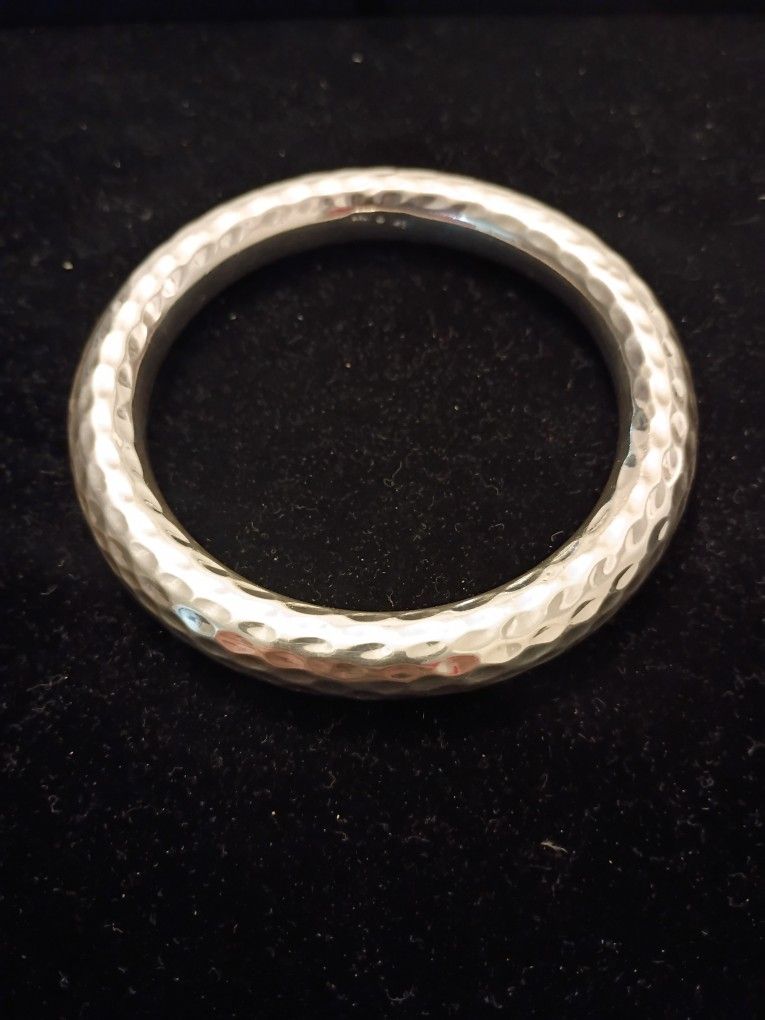 Solid Heavy Silpada Hammered 925 Sterling Silver Bangle