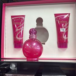 Britney Spears Fantasy Perfume Three-Piece Set Full-Size Bottle $40