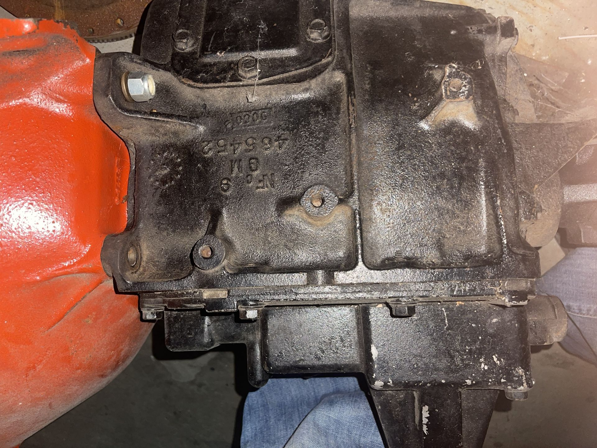 465 munsie 4 speed transmission. fits 350 small and big block chevy