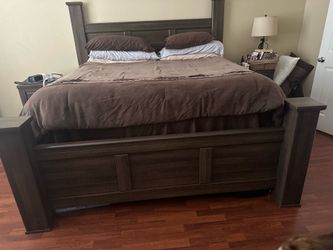 California King bedroom set