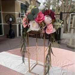 Party Table Flower Centerpieces 