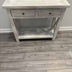 Beautiful Side Table With 2 Drawers