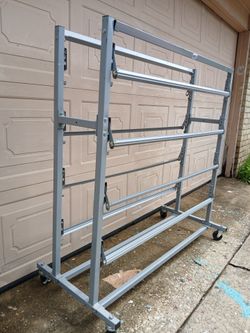 Twin Tower 8 multimedia  rack