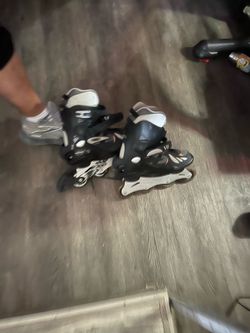 Roller blades