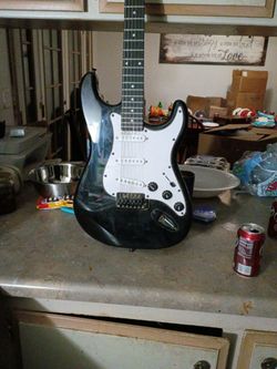 Lyxpro Electric Guitar