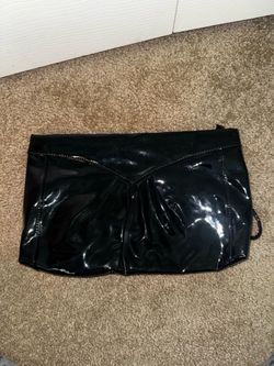 Small black patent clutch wristlet