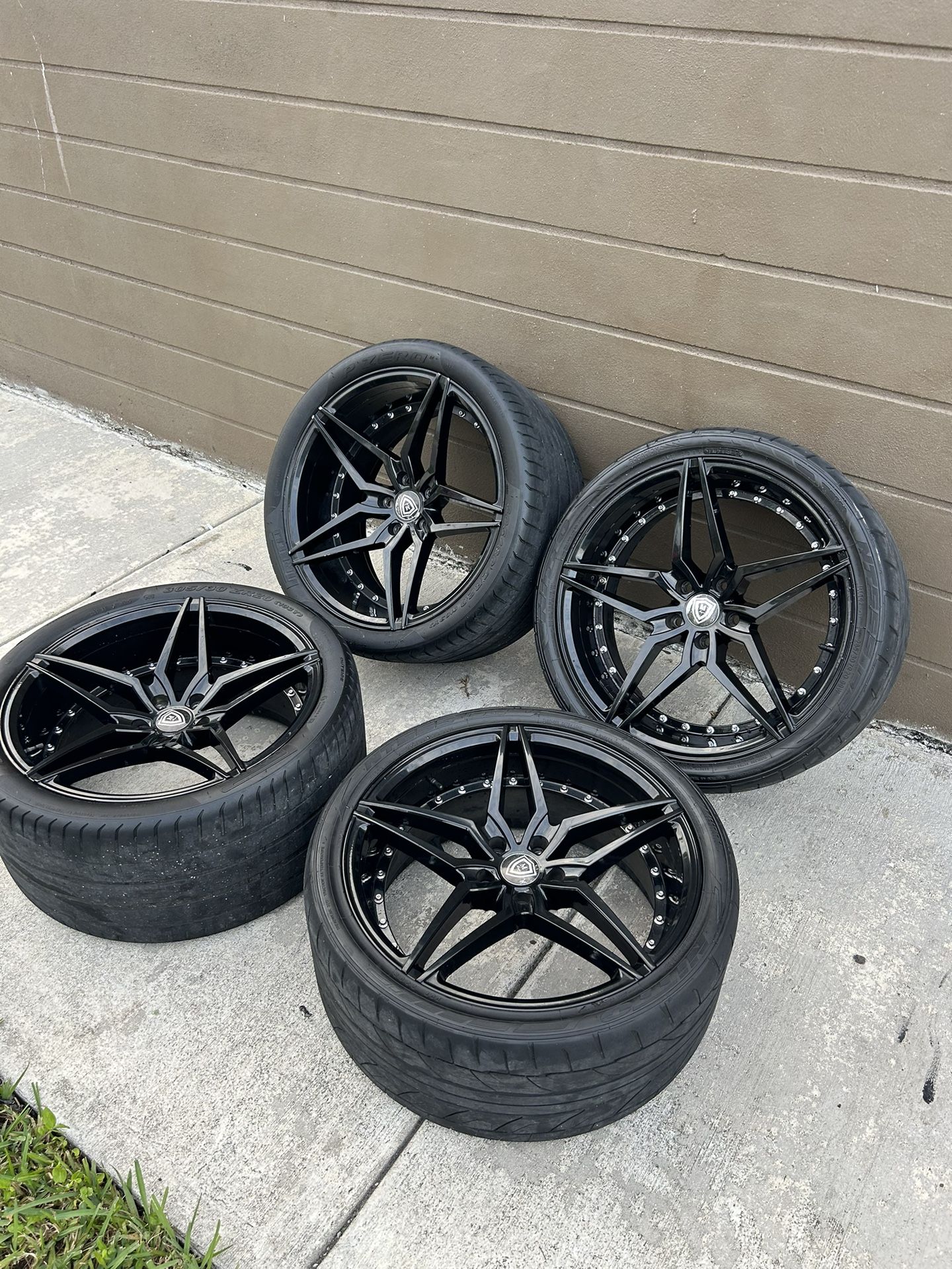20 Inch Rims Marquee Luxury Staggered & Concave 5x114.3 For Sale for ...