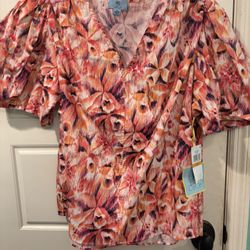 CeCe Blouse NWT