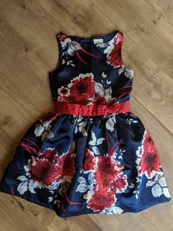 Girls dress