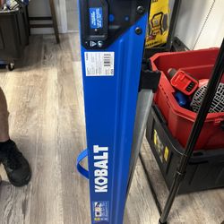 Kobalt 43-in W × 30-in H Steel Saw Horse (1100- Ib Capacity)