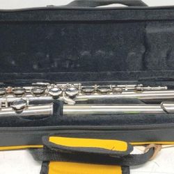 Yasisid flute with case