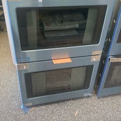 CAFÉ™ 30" Smart Double Wall Oven with Convection