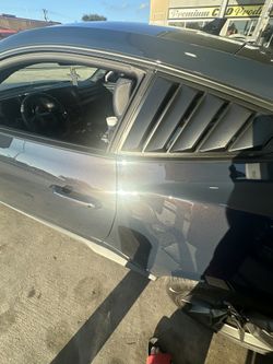 Side Window Louvers And Sun Visor FORD 