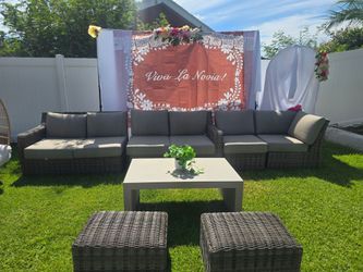 Viva La Novia backdrop