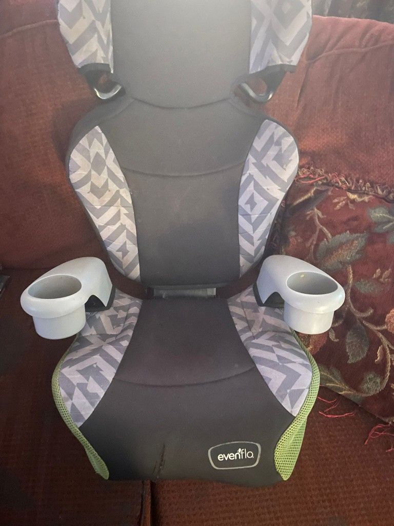 Evenflo High-Back Booster Car Seat – Clean & Safe