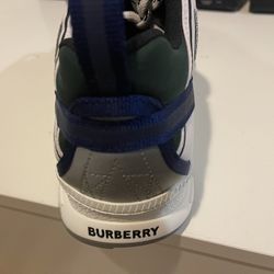 Burberry sneakers New