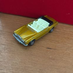 Vintage Matchbox Superfast Lesney #69 Rolls Royce Silver Shadow Coupe 1969 Gold
