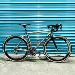 2015 LITESPEED titanium Road Bike - Campy - Size 55