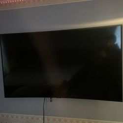 55” Smart Tv With Wall Mount