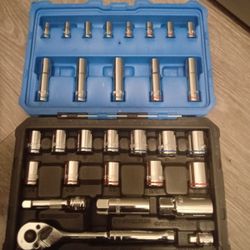 Kobalt Metric Ratchet Set 