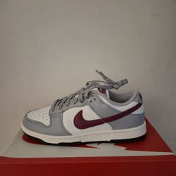 New Size 7 Women Nike Dunk Rosewood 