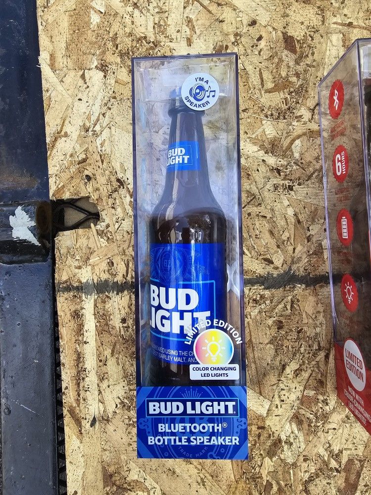 Budweiser Bottle Bluetooth Speaker
